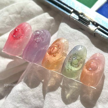 ぴよこれいと  あうるす on LIPS 「グラデーションパレットで作るチークネイル以外のグラデーションネ..」（3枚目）