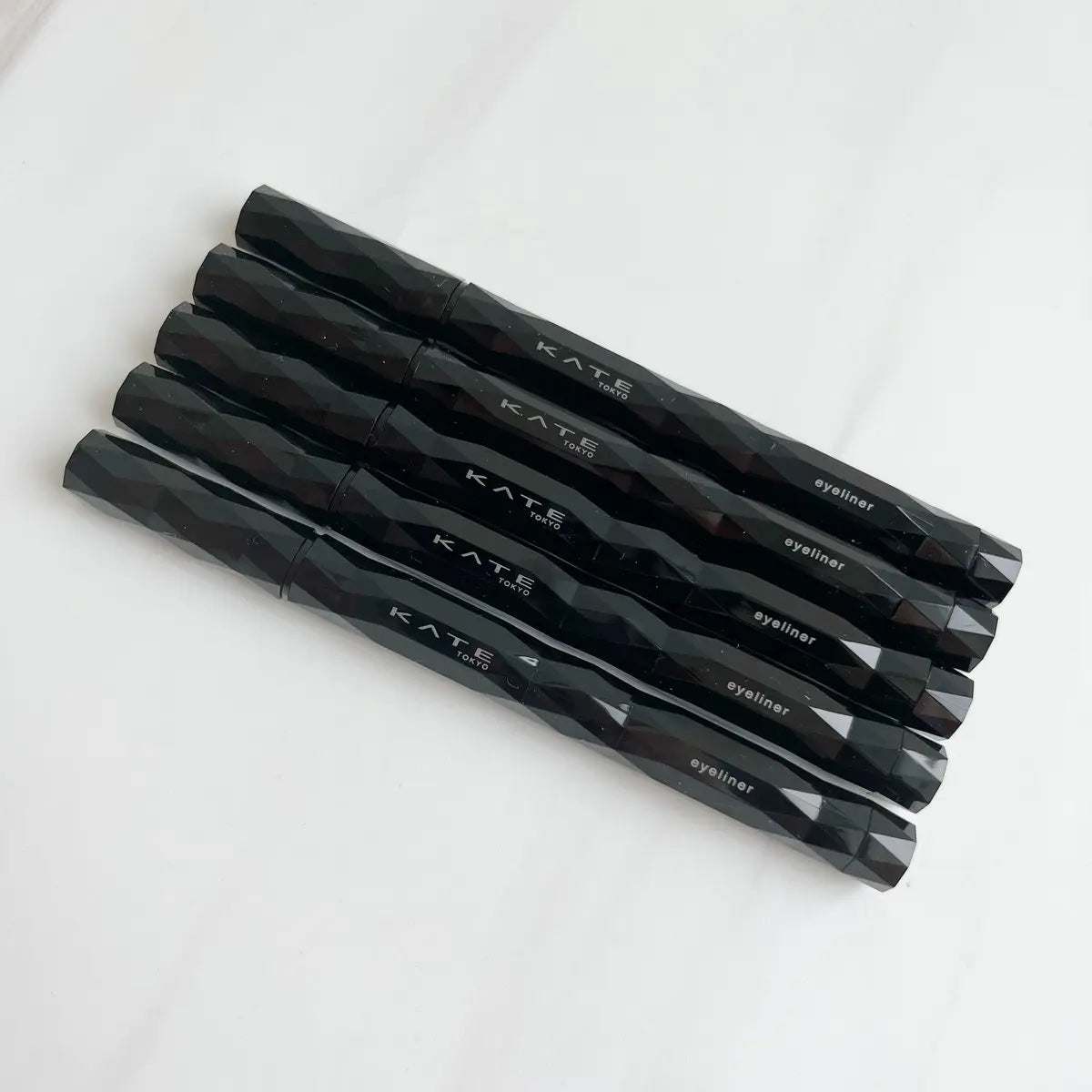 スーパーシャープライナーEX4.0/KATE/リキッドアイライナーを使ったクチコミ(1枚目)