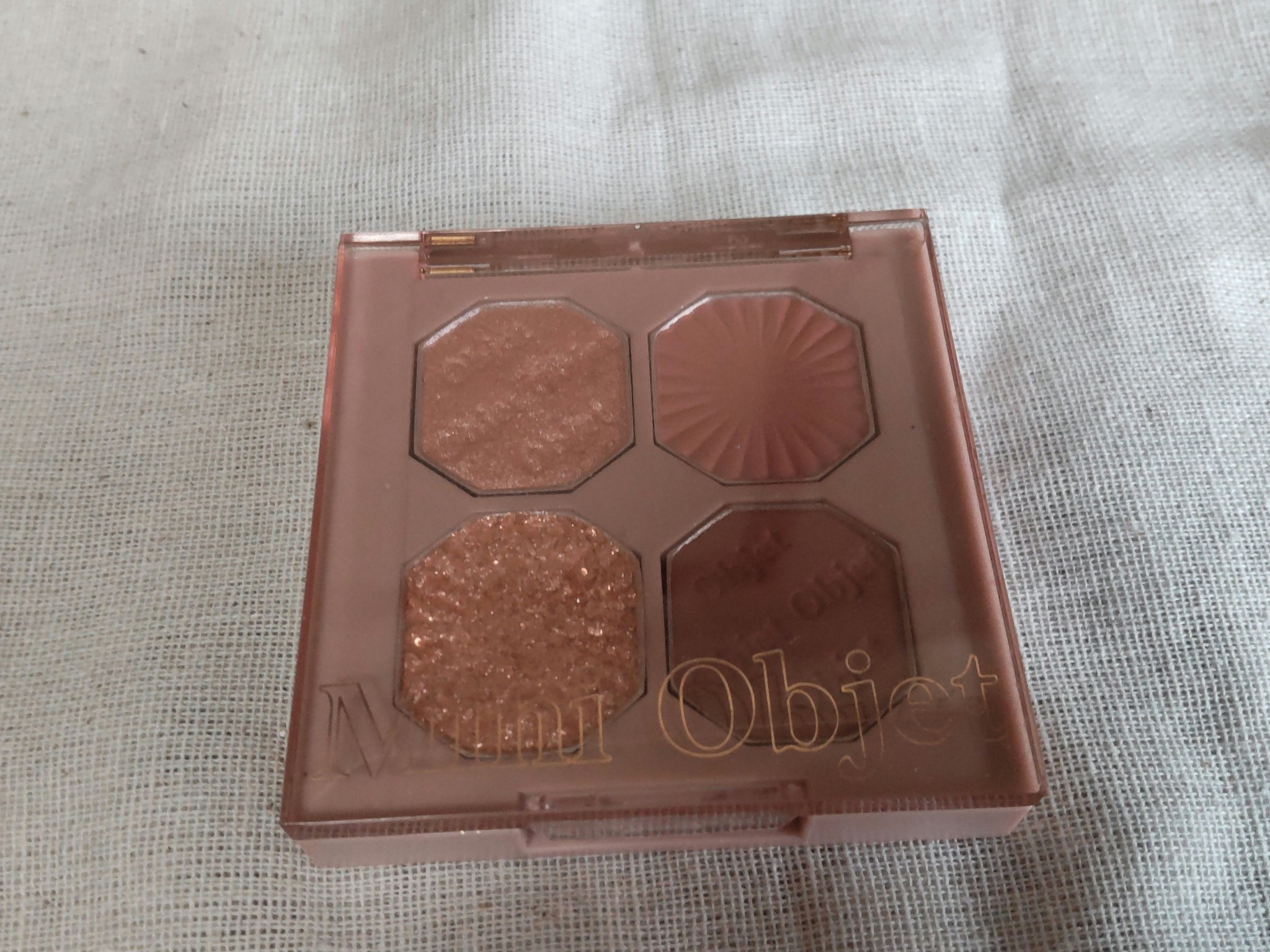 プレイ カラー アイズ ミニ ジュエリー/ETUDE/アイシャドウパレットを使ったクチコミ（1枚目）