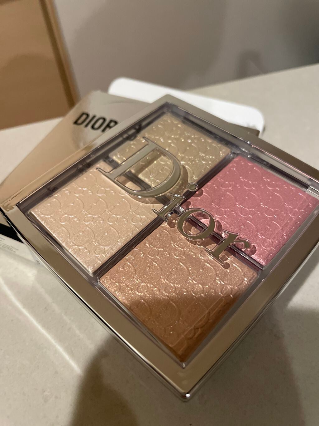 ディオール バックステージ フェイス グロウ パレット/Dior/ハイライトを使ったクチコミ(4枚目)