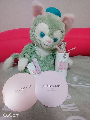 ❁﻿.JILLSTUART

JILLSTUARTはほんとに大好きで
都内行くたびに何かしら購入してるくらい
好きなコスメブランドです(*´`)


ボディミルク、ハンドクリームは
同じ香りだけど
1度