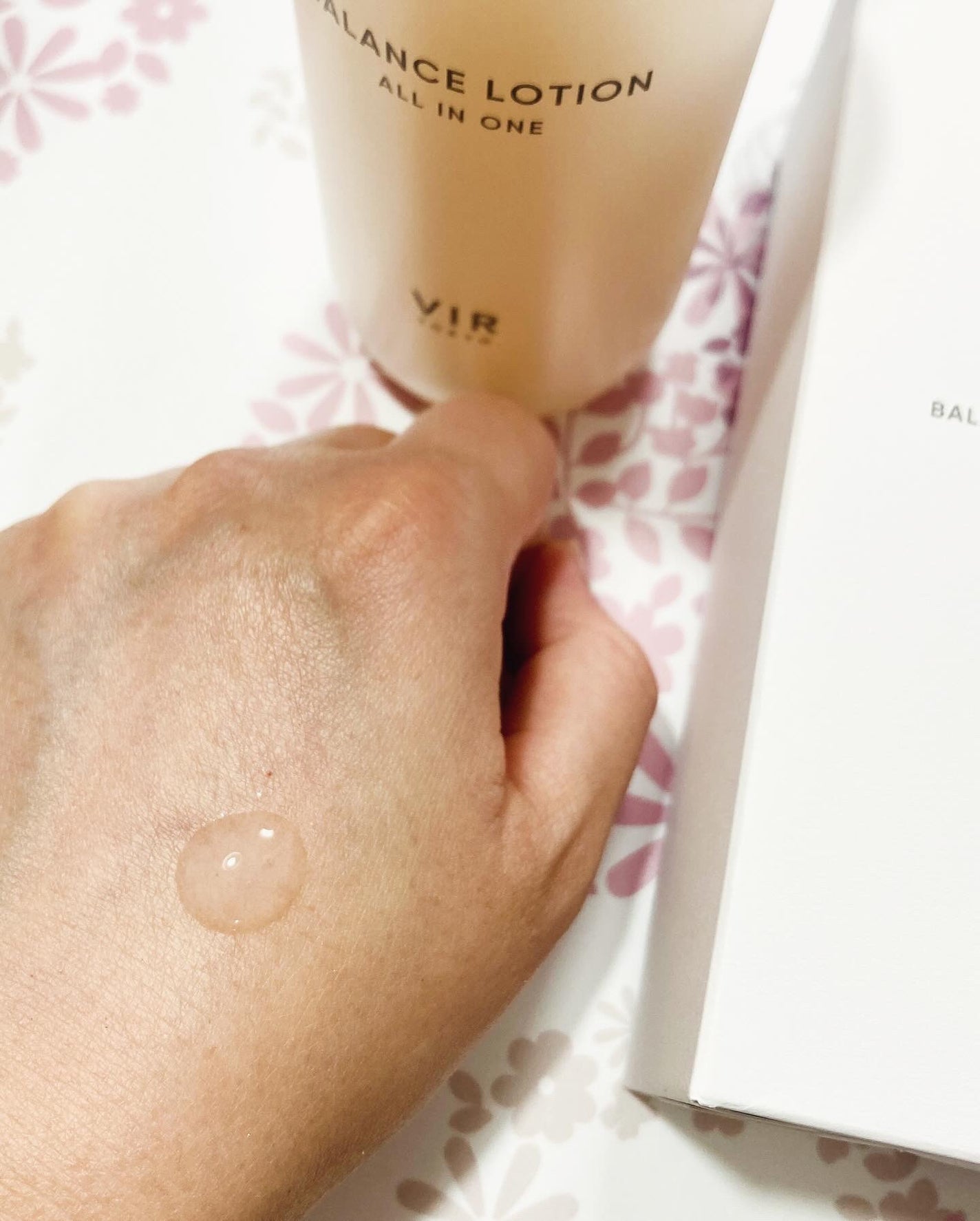 VIR TOKYO BALANCE LOTION/VIR TOKYO/オールインワン化粧品を使ったクチコミ(3枚目)