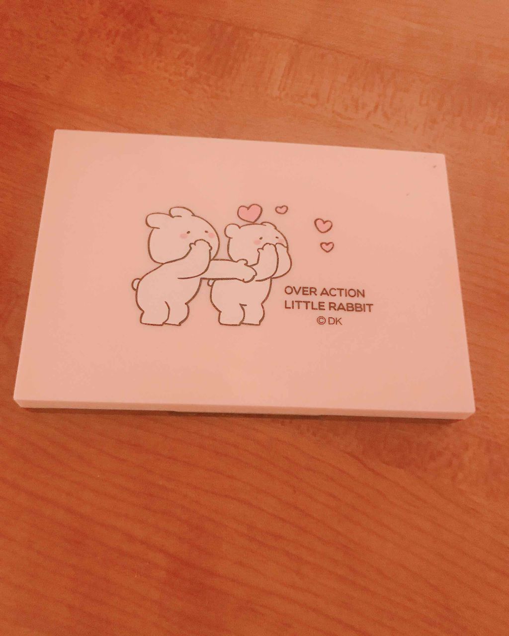 タピオカ on LIPS 「パレットのおもてが可愛い😍使う人にもよるけどお出かけの時にこれ..」(1枚目)