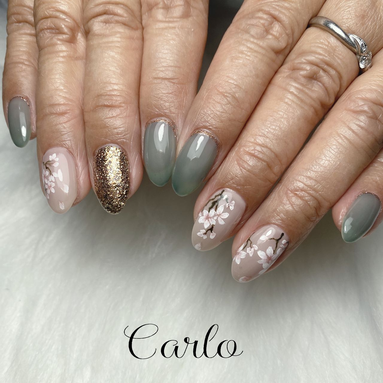 YUKA on LIPS 「【桜ネイル🌸】所沢市ネイルサロン|Carlo.開花宣言が出まし..」(1枚目)