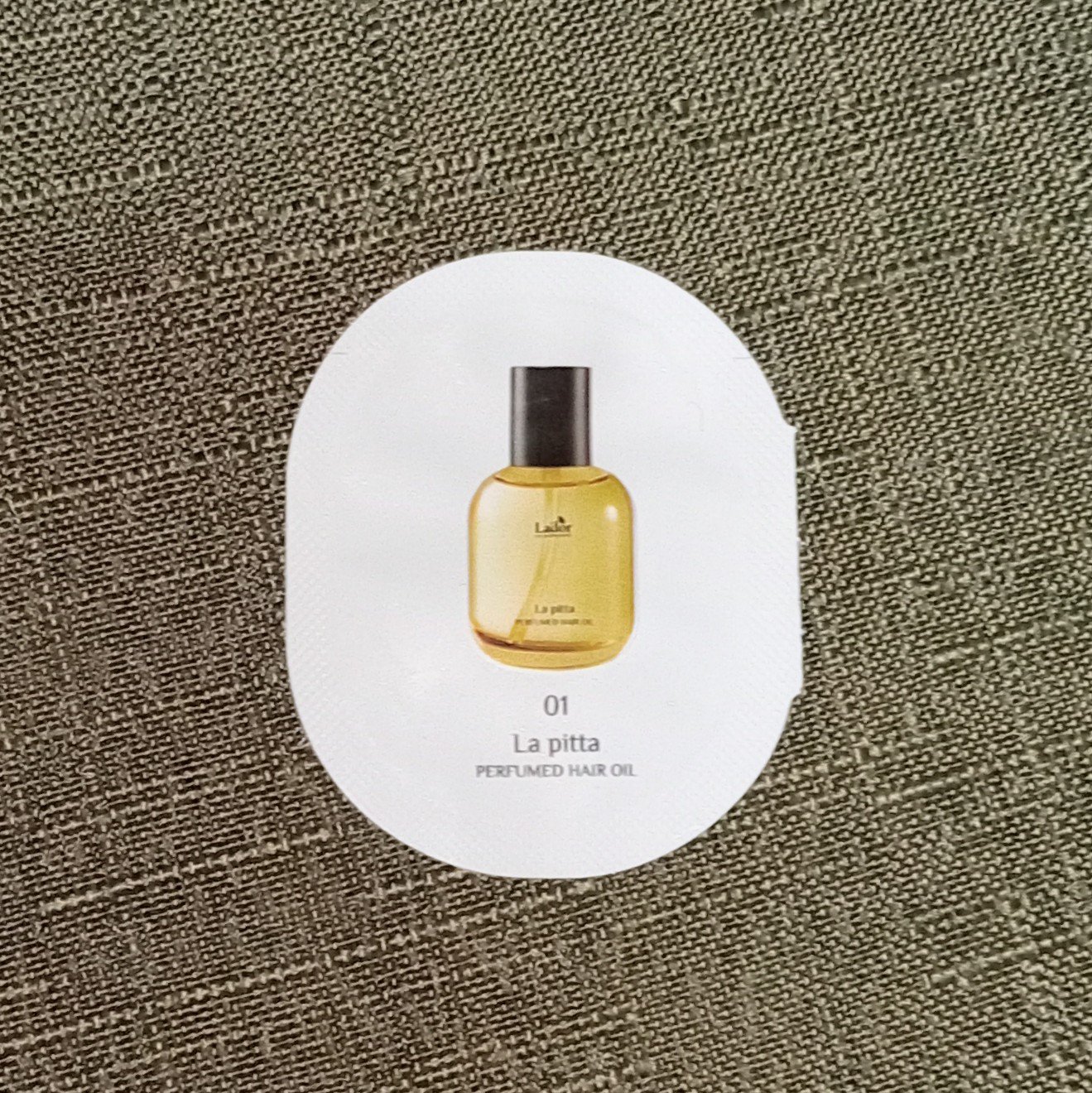 パフュームヘアオイル ラピタ/La'dor/ヘアオイルを使ったクチコミ（1枚目）