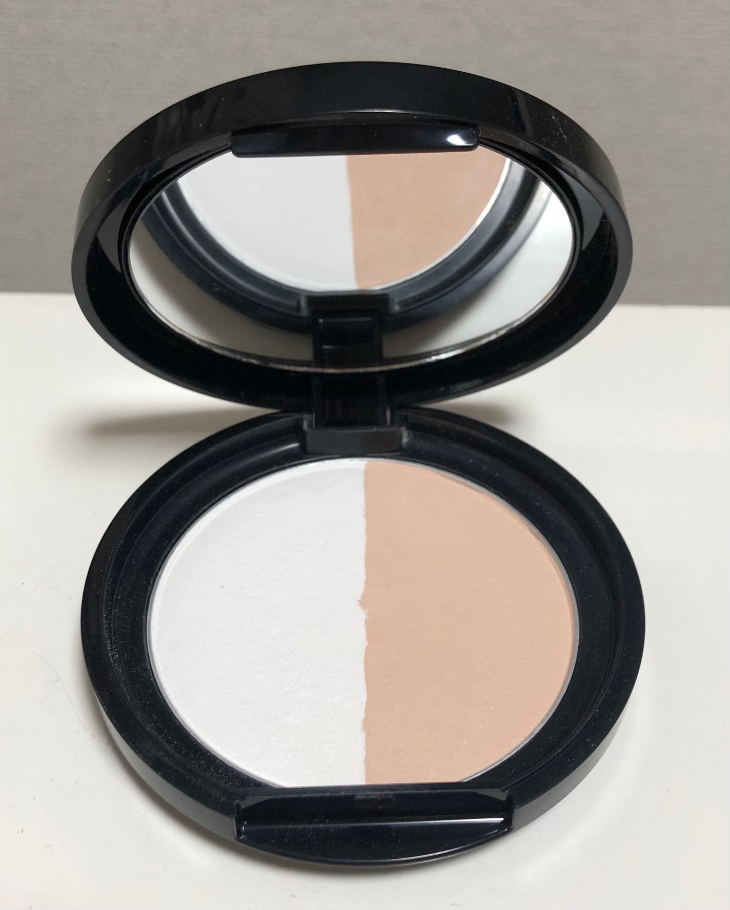 ムーンプレストブライトパウダー/KATE/プレストパウダーを使ったクチコミ(8枚目)