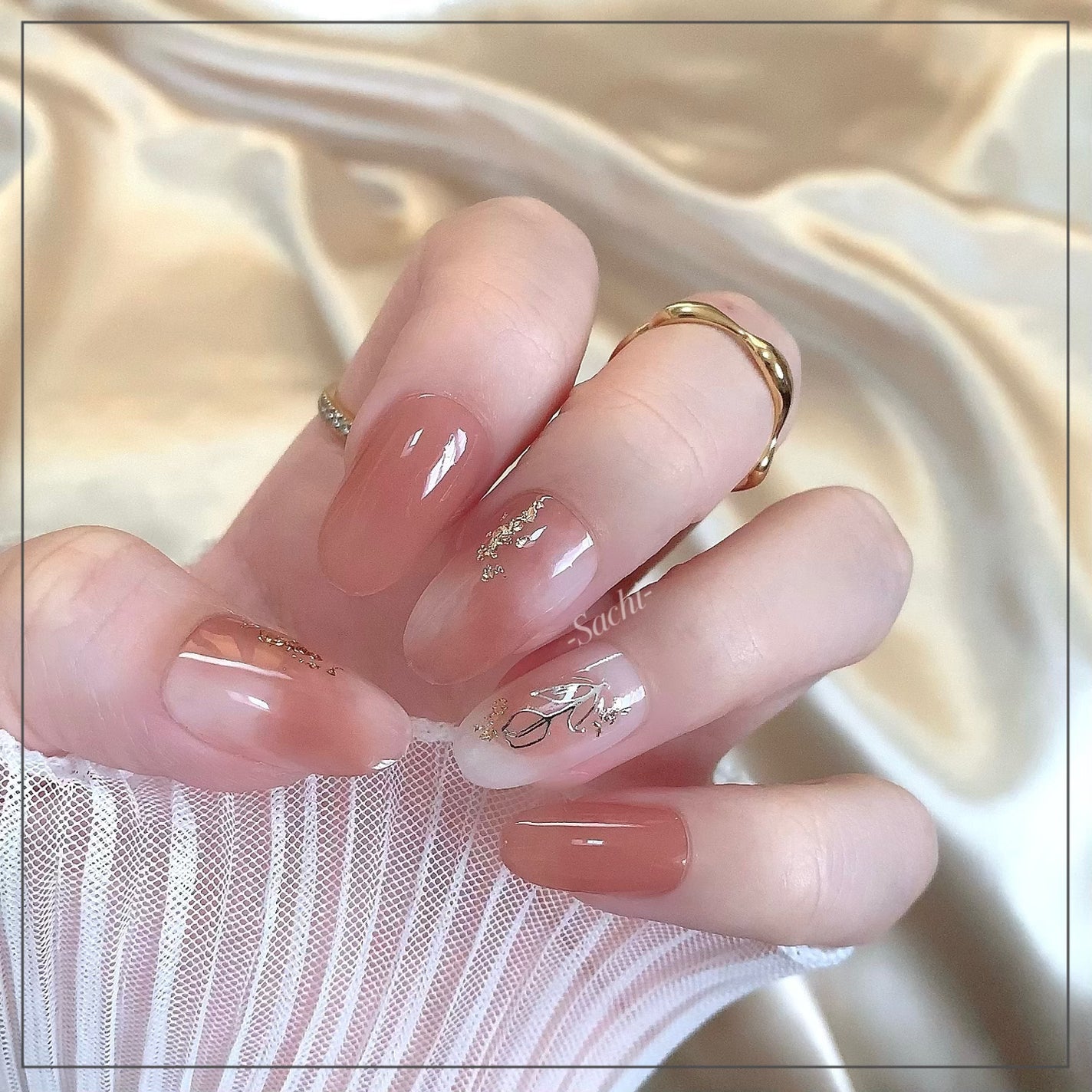 カラフルネイルズ/キャンメイク/マニキュアを使ったクチコミ(2枚目)