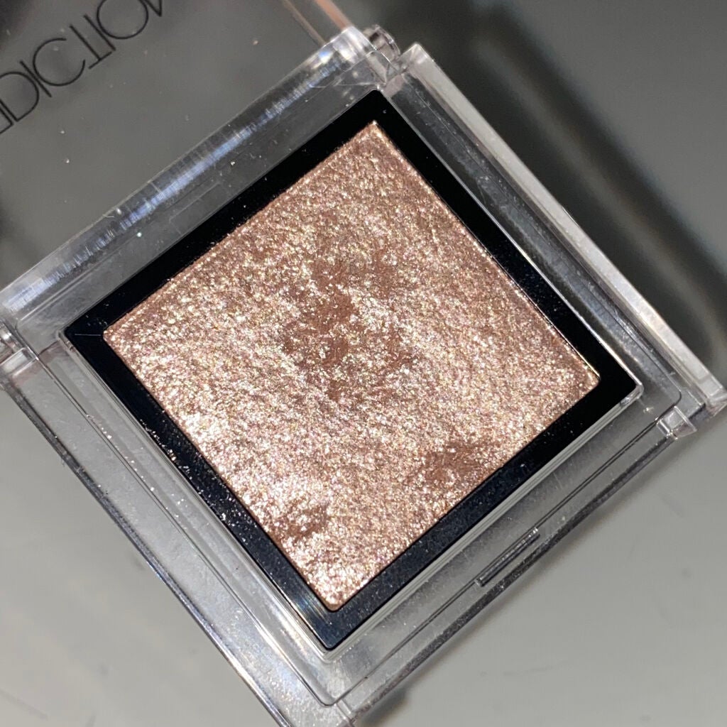 アディクション ザ アイシャドウ スパークル/ADDICTION/単色アイシャドウを使ったクチコミ(2枚目)