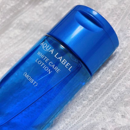 アクアレーベル ホワイトアップ ローション(II)のクチコミ「使う前より、ワントーン明るい肌に🌟💭
LIPSでも高評価なスキンケアアイテム
アクアレーベル.....」(3枚目)