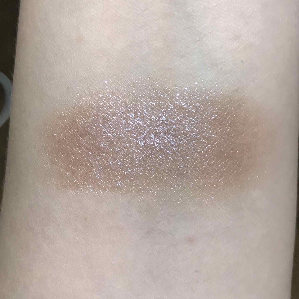 アディクション ザ アイシャドウ スパークル/ADDICTION/単色アイシャドウを使ったクチコミ(2枚目)