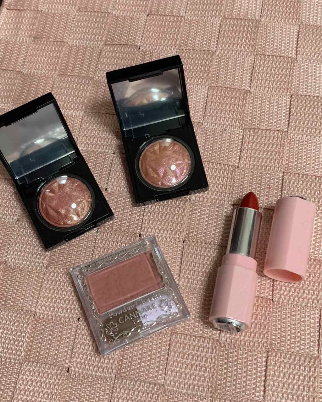 プリズム エアー シャドウ/CLIO/単色アイシャドウを使ったクチコミ（1枚目）