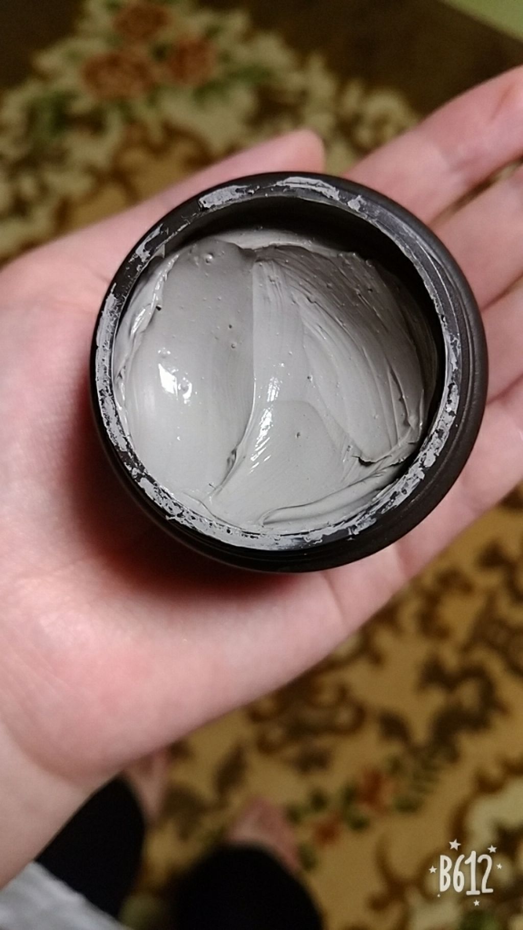 スーパーヴォルカニック　ポア　クレイマスク/innisfree/洗い流すパック・マスクを使ったクチコミ（2枚目）