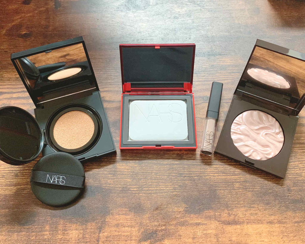 フェイスイルミネーター/ローラ メルシエ/パウダーハイライトを使ったクチコミ（2枚目）