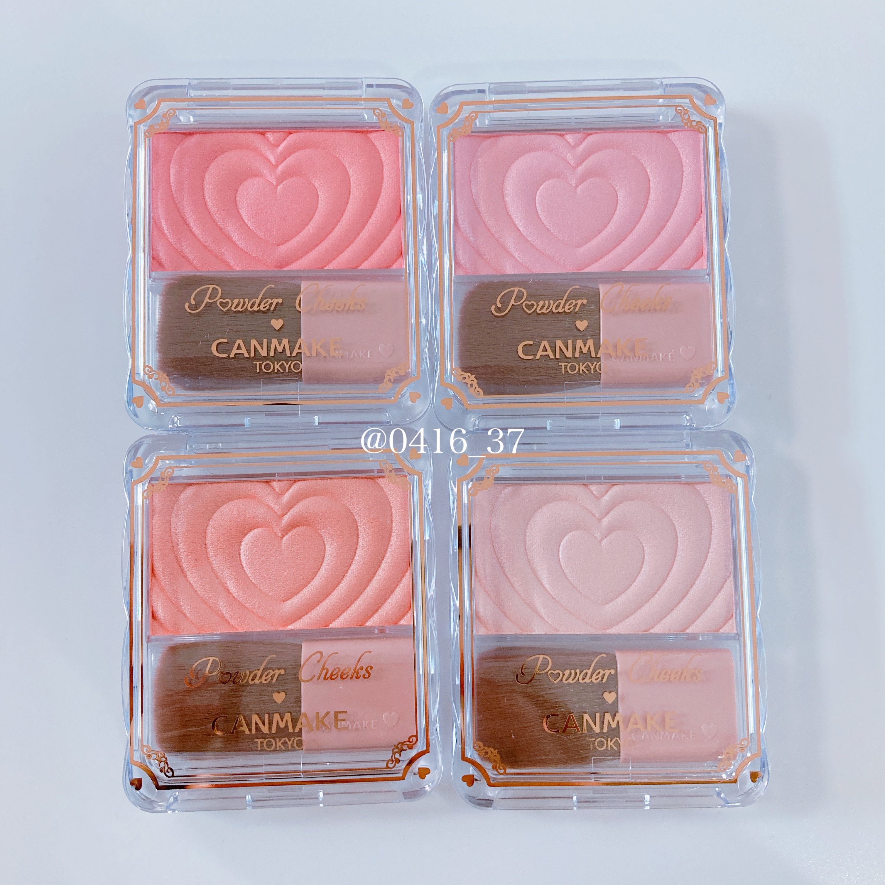 「キャンメイク」さまから
商品提供をいただきました。

ハートデザインが可愛い🩷
パウダーチークス🩷

しっとり感UP✨ブラシの毛量UP✨

パール入りなので
肌にのせたら自然なツヤ感がUPする😍

ブラシがふわふわしていて気持ちいい