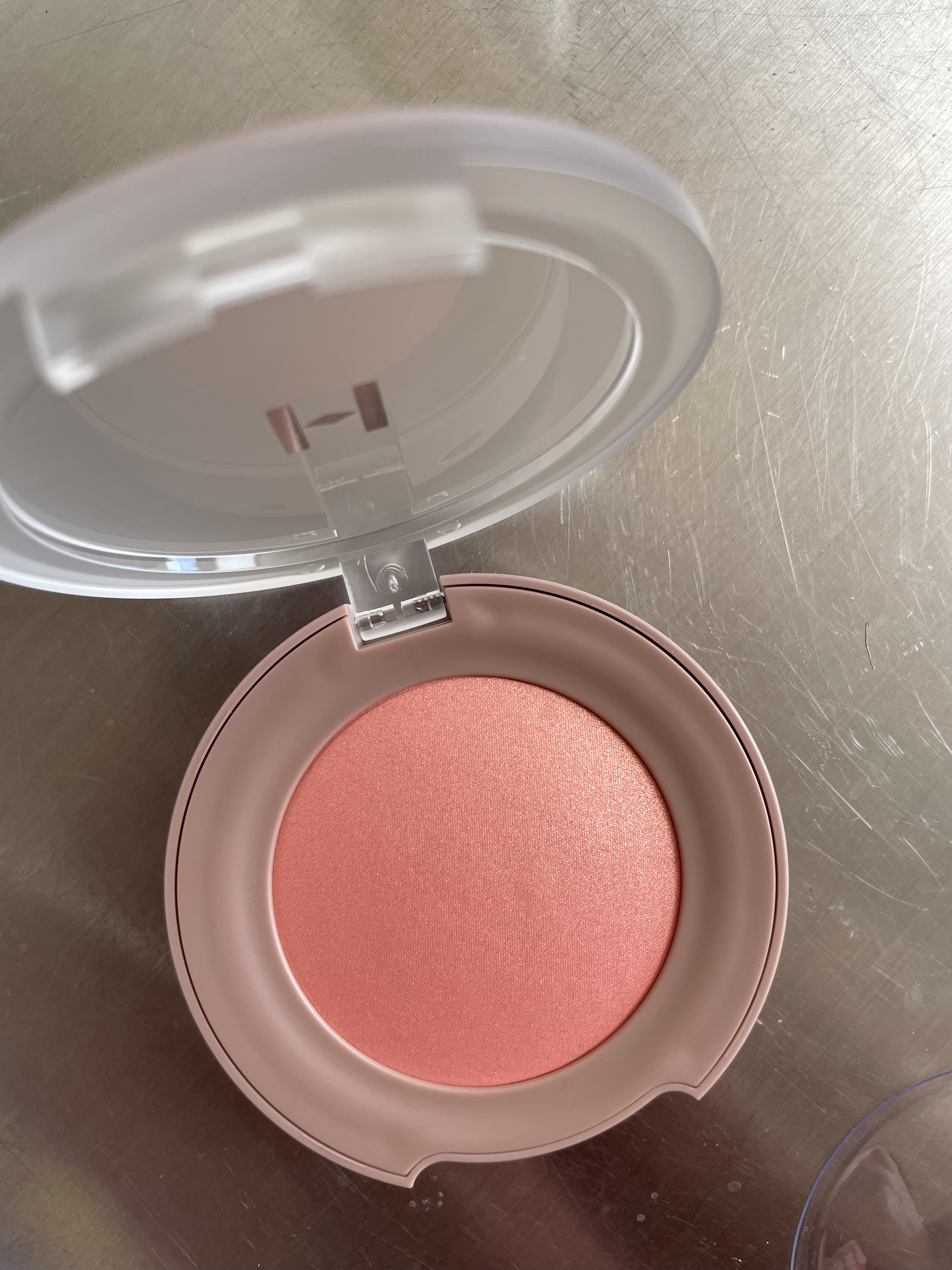 トゥルーディメンショングロウチーク G002 メロウ/hince/パウダーチークを使ったクチコミ（1枚目）