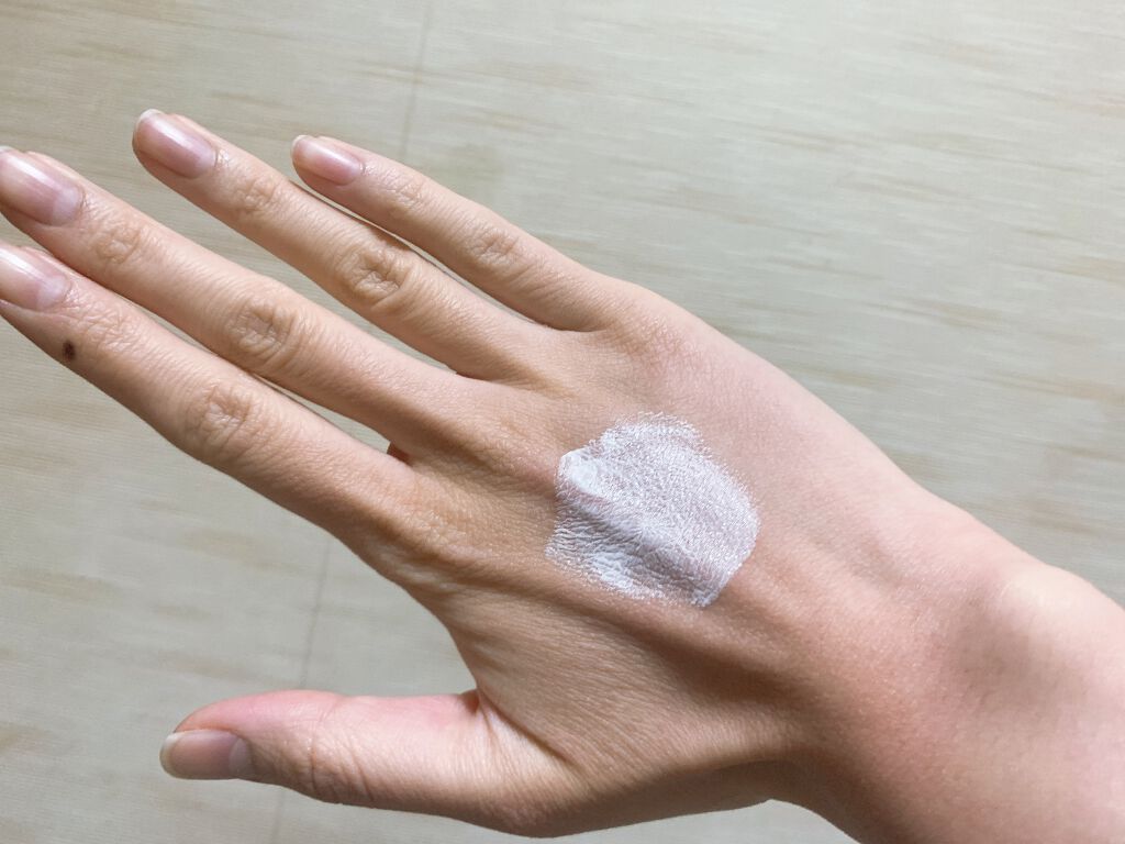 チェジュ チェリーブロッサム トーンアップクリーム/innisfree/化粧下地を使ったクチコミ(2枚目)