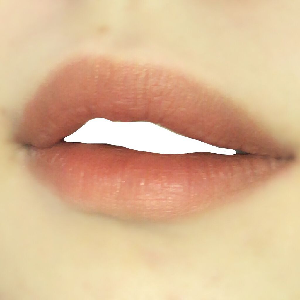 キス クラウド ブロッテッド リップ カラー/REVLON/口紅を使ったクチコミ(2枚目)