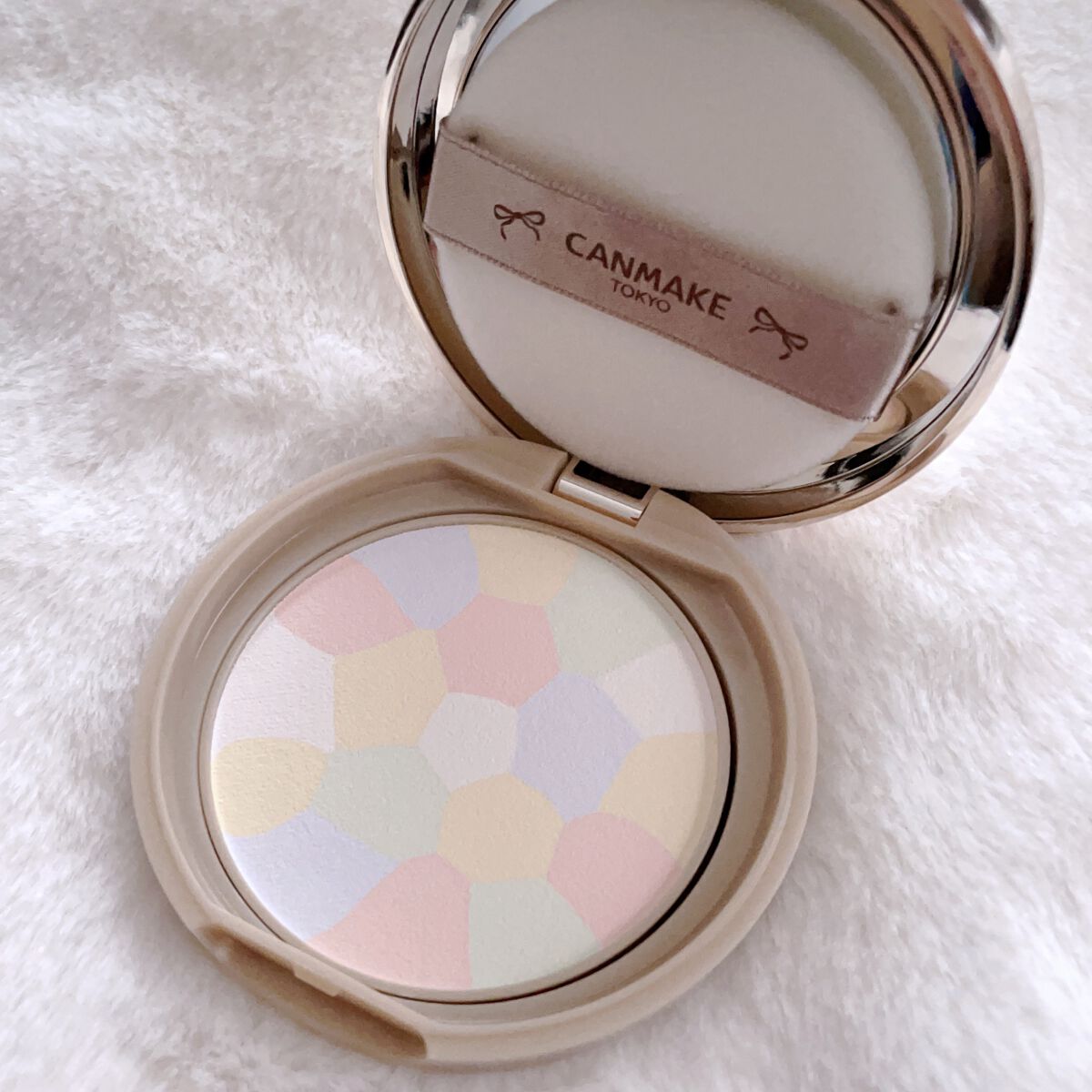 マシュマロフィニッシュパウダー ~Abloom~/キャンメイク/プレストパウダーを使ったクチコミ(1枚目)