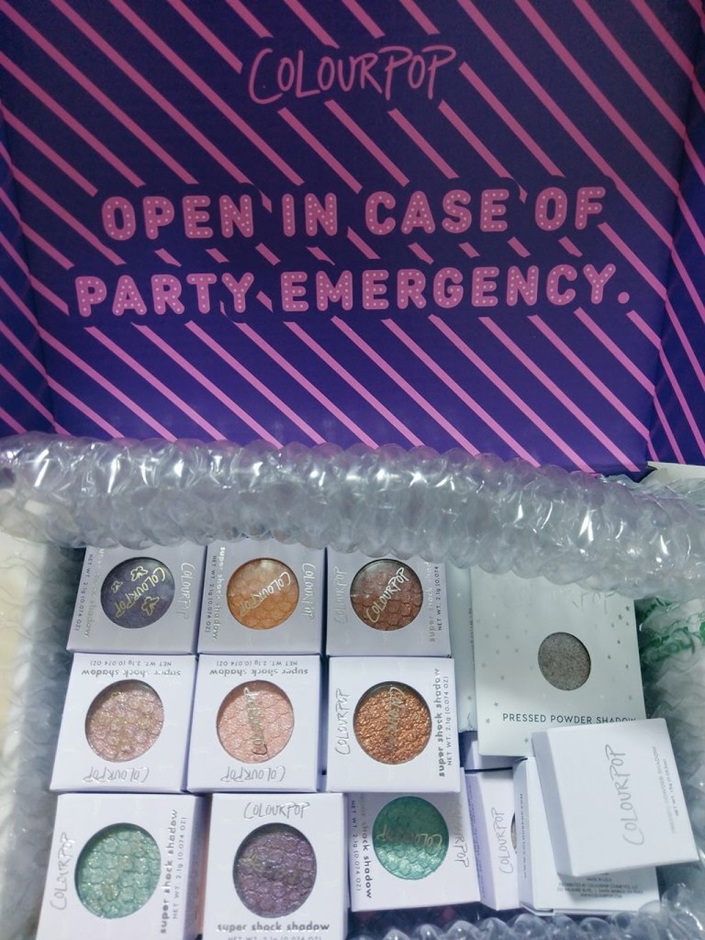 Super Shock Shadow/ColourPop/単色アイシャドウを使ったクチコミ（2枚目）