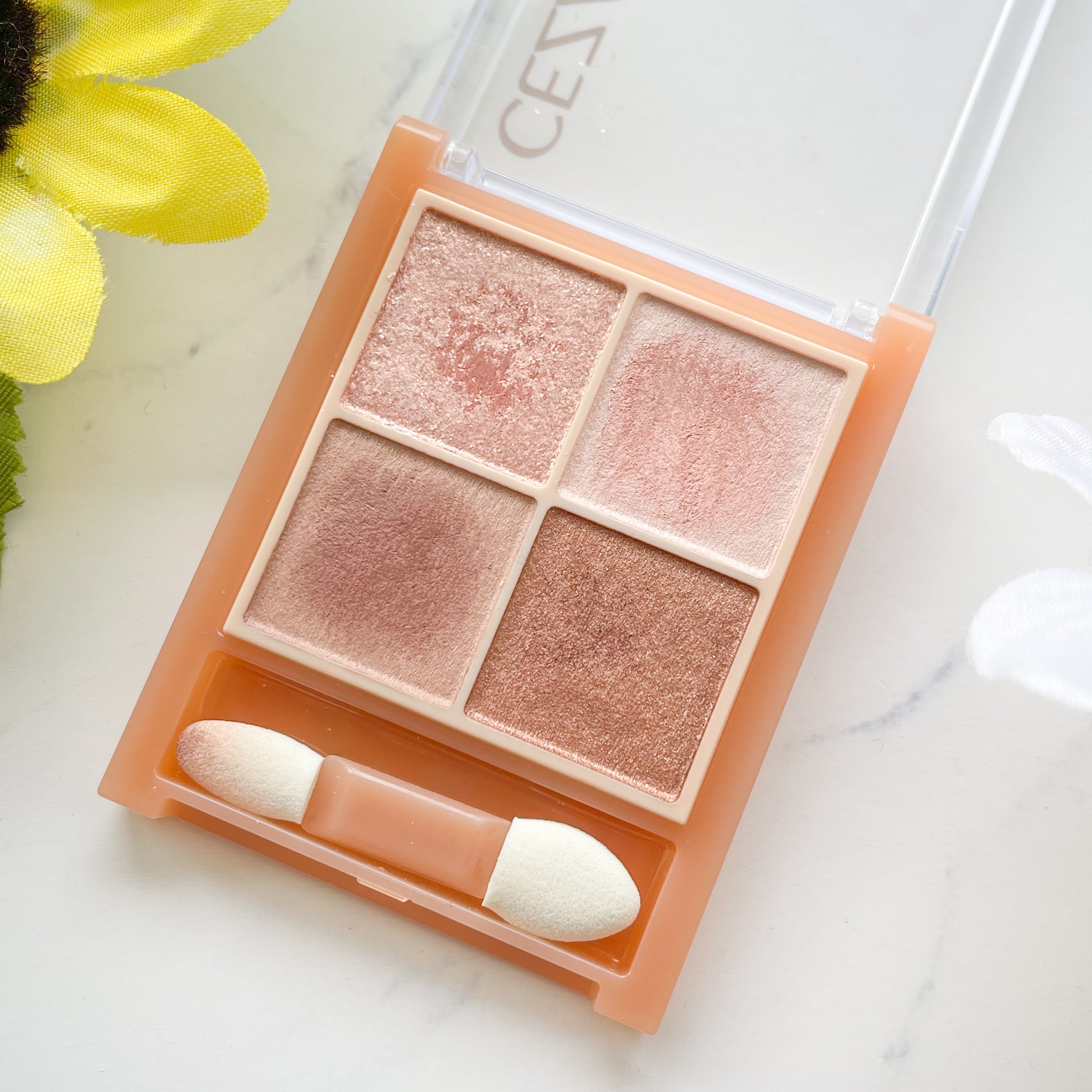 ベージュトーンアイシャドウ 02 ロージーベージュ/CEZANNE/アイシャドウパレットを使ったクチコミ（2枚目）