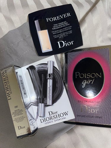 Dior プワゾン ガールのクチコミ「♡Dior
プワゾン ガール

オンラインブティックで購入した時に選べるサンプルで頂いたこちら.....」（2枚目）