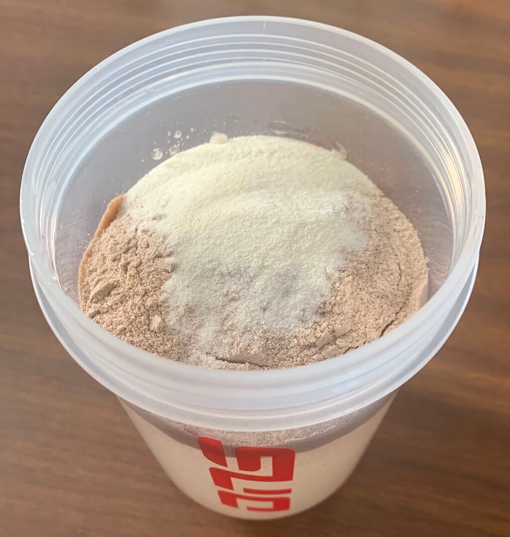 ホエイプロテインビタミン ミルクチョコレート風味/DNS/ホエイプロテインを使ったクチコミ(6枚目)