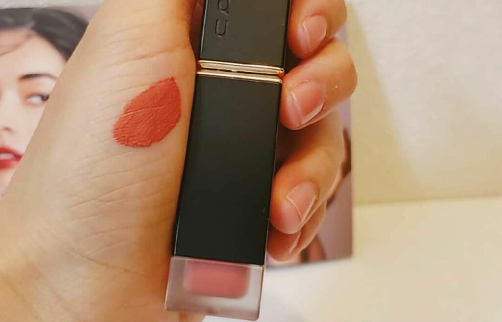 コンフォート リップ フルイド フォグ/SUQQU/口紅を使ったクチコミ（2枚目）