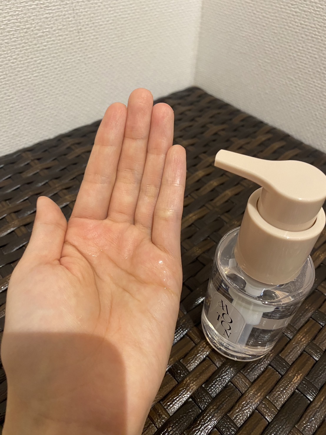 MOTON シルクヘアオイル ヌードカルム/MOTON/ヘアオイルを使ったクチコミ（2枚目）