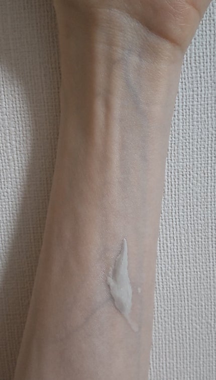 キープスキンベース(乾燥崩れ防止)/RACO /化粧下地を使ったクチコミ(3枚目)