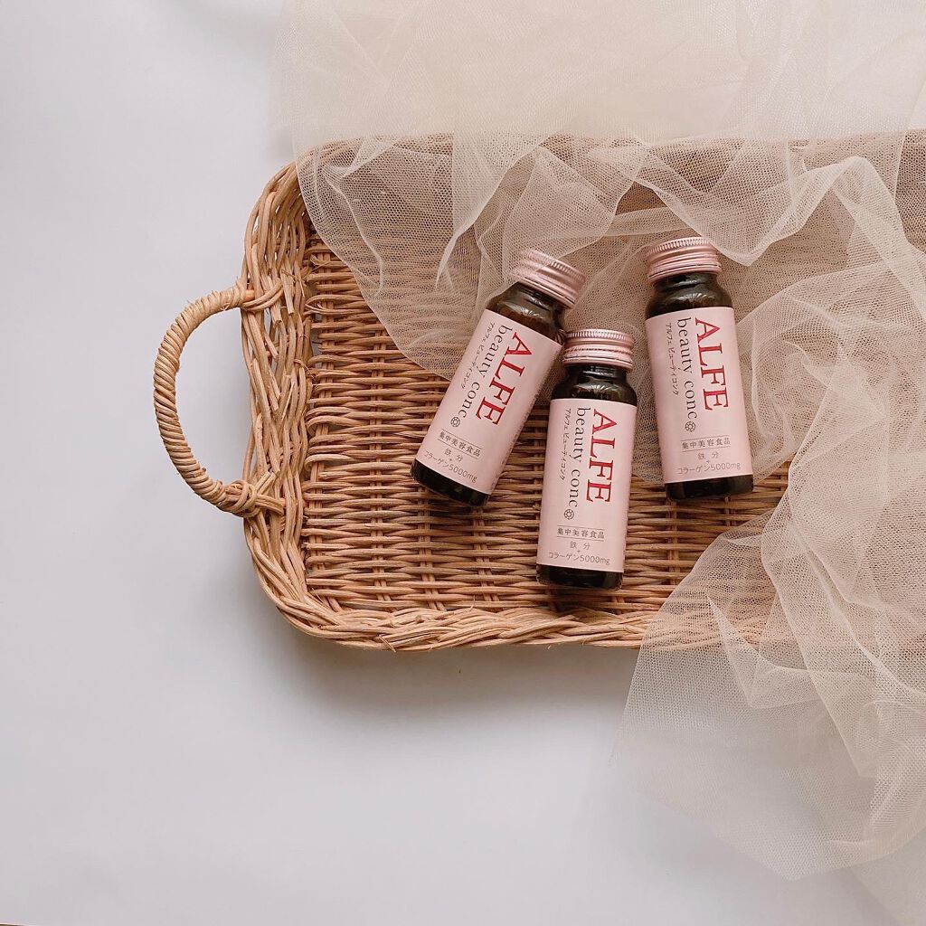 アルフェ ビューティコンク
＜ドリンク＞3本入

コラーゲン5,000mgと鉄分5㎎が配合
されたドリンク。

また、ハリのある毎日を応援してくれる
エラスチンの他にも、ヒアルロン酸や
ビタミンB2、ビタミンB6など嬉しい
成分が配合されて