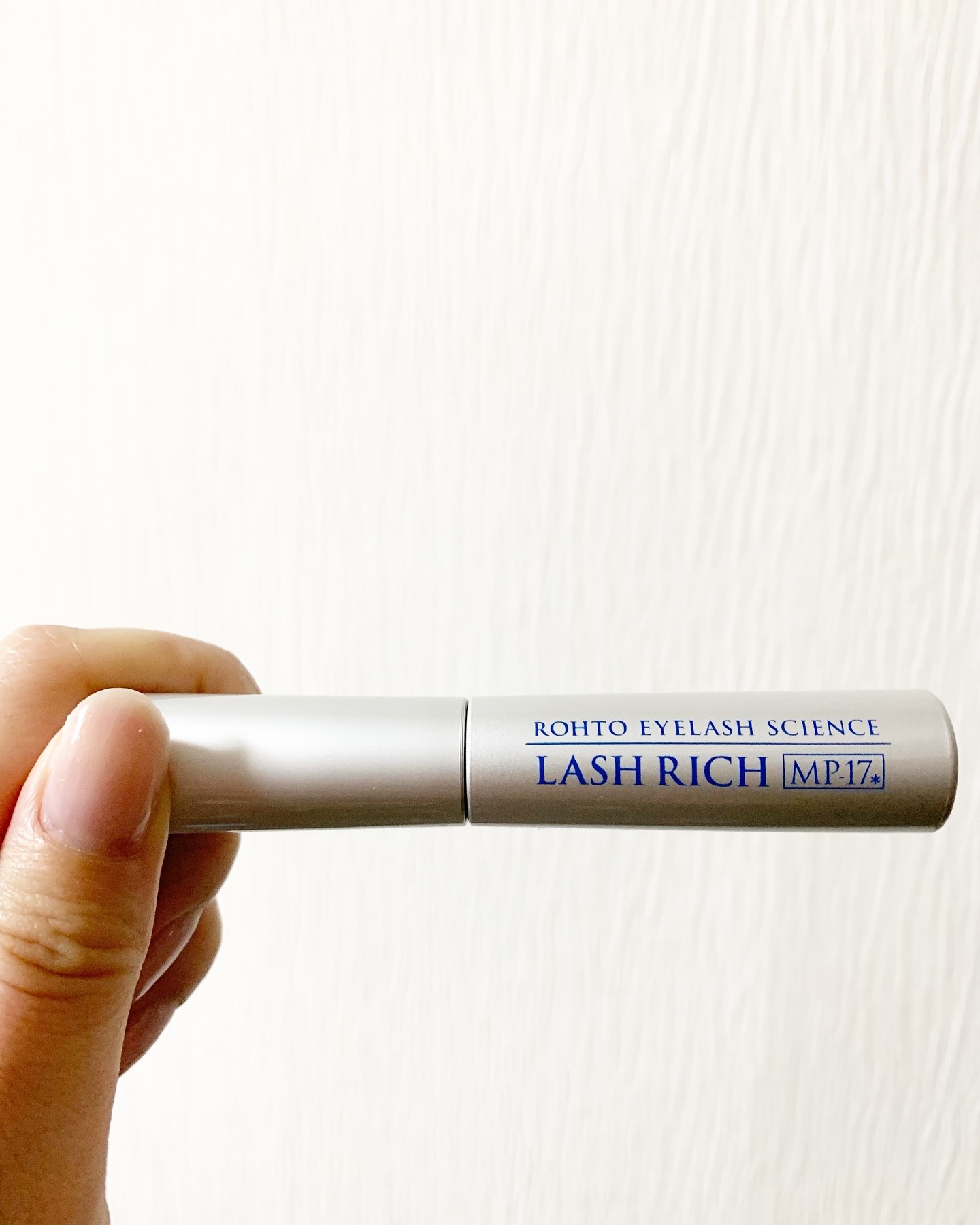 ラッシュリッチアイラッシュセラム/ロート製薬/まつげ美容液を使ったクチコミ（1枚目）