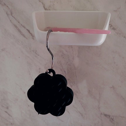 mcgroupakiko on LIPS 「後ろ姿は自分では普段見えないので、改めて見るとがっかり😔毎日シ..」(4枚目)