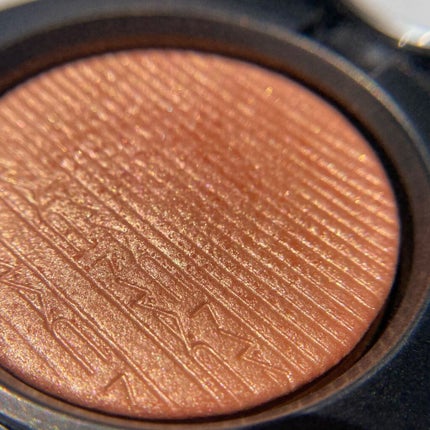 エクストラ ディメンション ブラッシュ/M・A・C/パウダーチークを使ったクチコミ(5枚目)