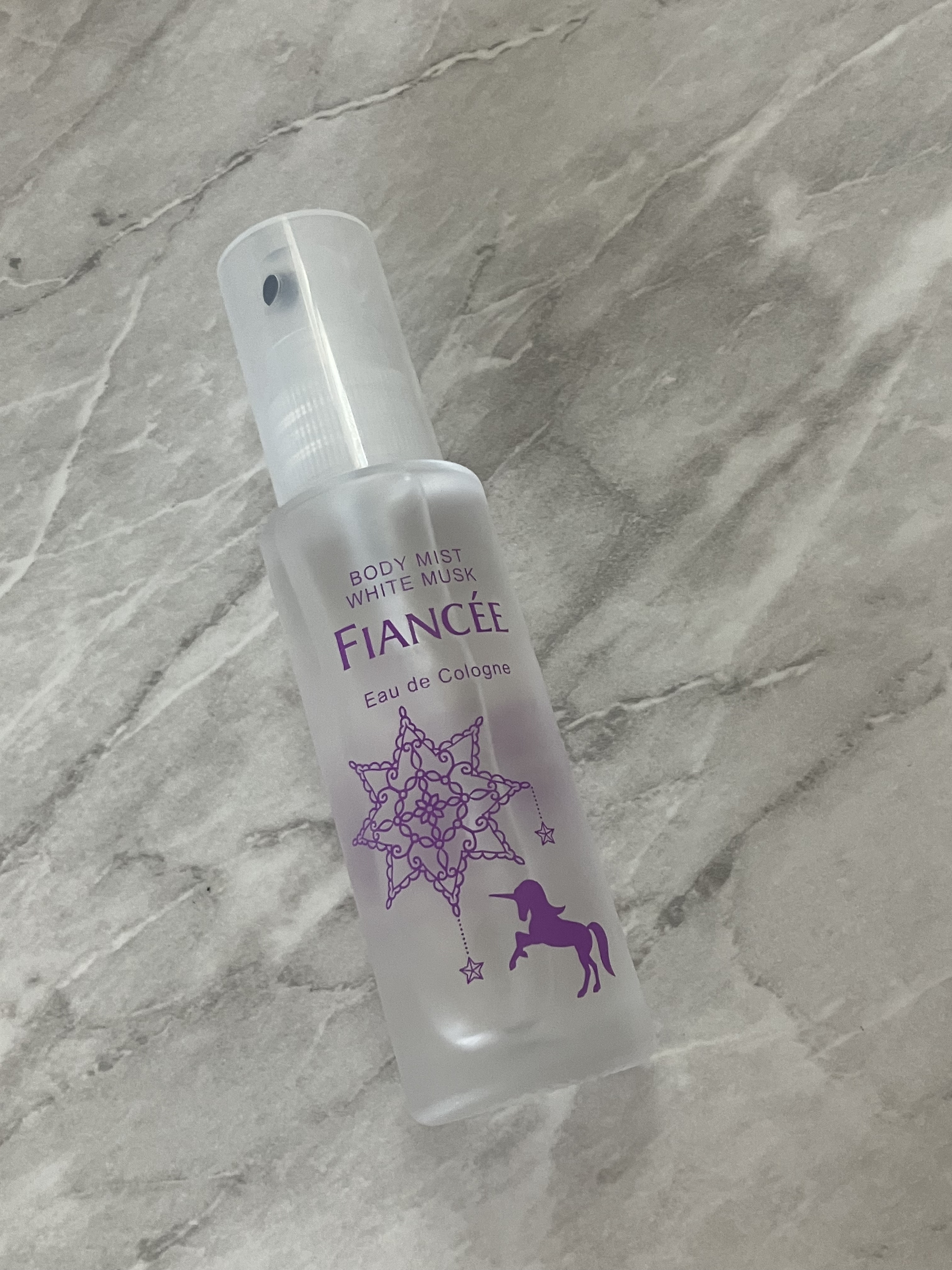 ボディミスト ホワイトムスク/フィアンセ/香水(レディース)を使ったクチコミ（2枚目）