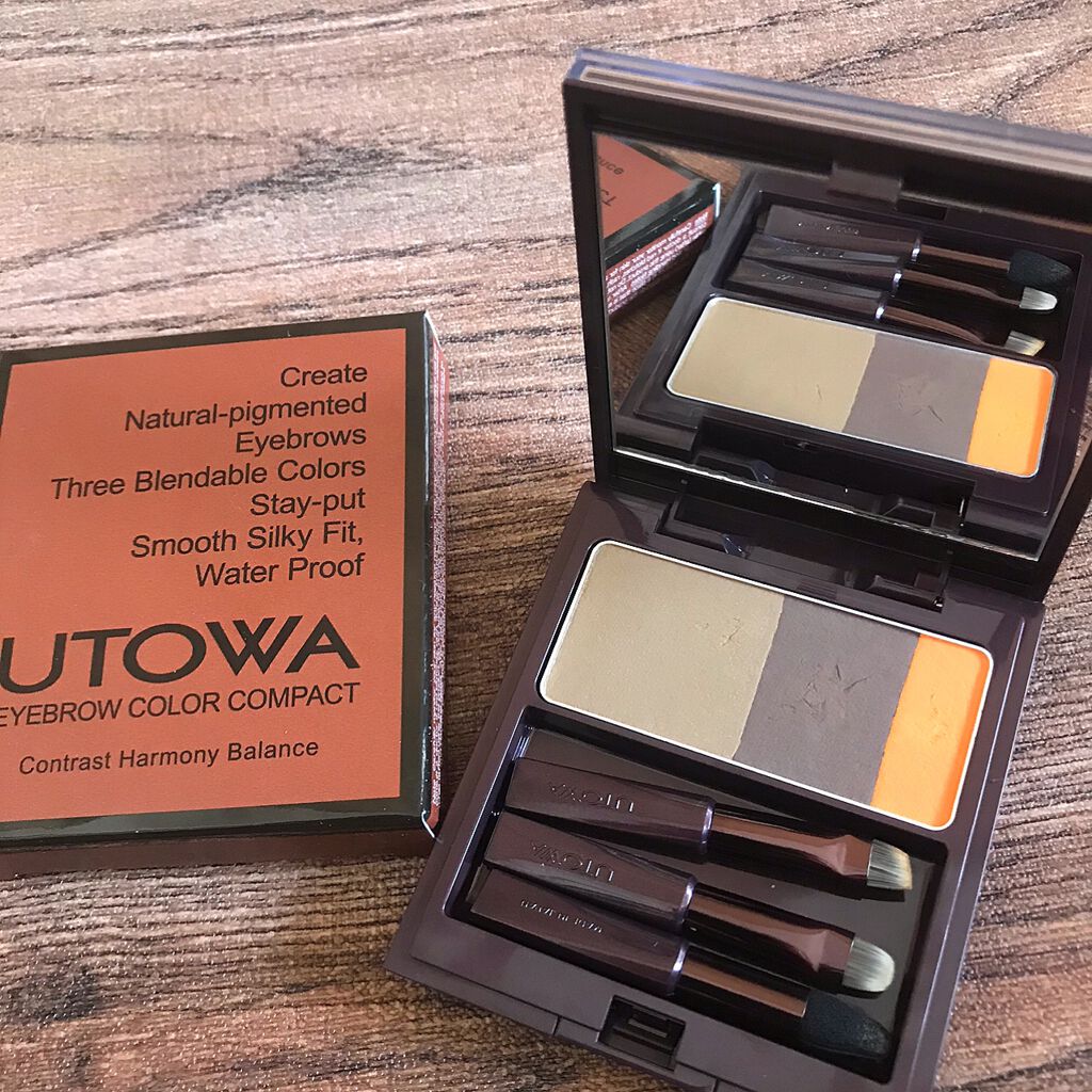 アイブロウカラーコンパクト/UTOWA/パウダーアイブロウを使ったクチコミ(2枚目)