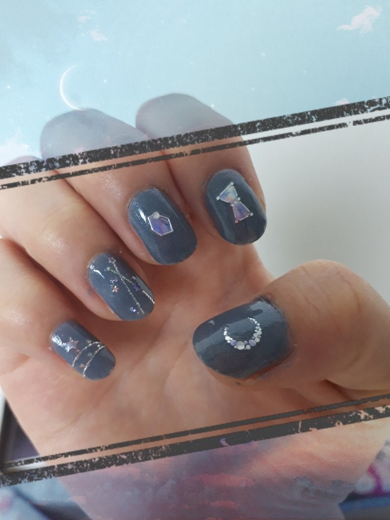 カラフルネイルズ/キャンメイク/マニキュアを使ったクチコミ(2枚目)