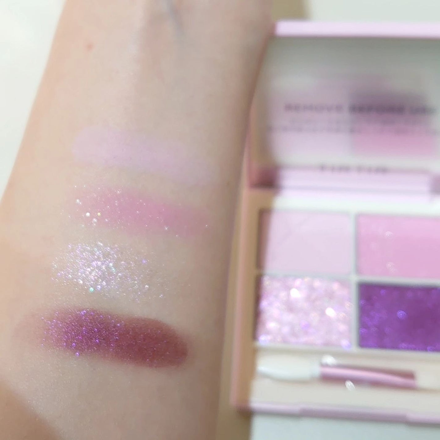 スターライト アイシャドウ/TIRTIR(ティルティル)/アイシャドウパレットを使ったクチコミ(2枚目)