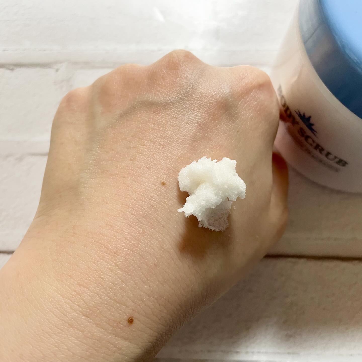 ボディスクラブ/médelle/ボディスクラブを使ったクチコミ（3枚目）