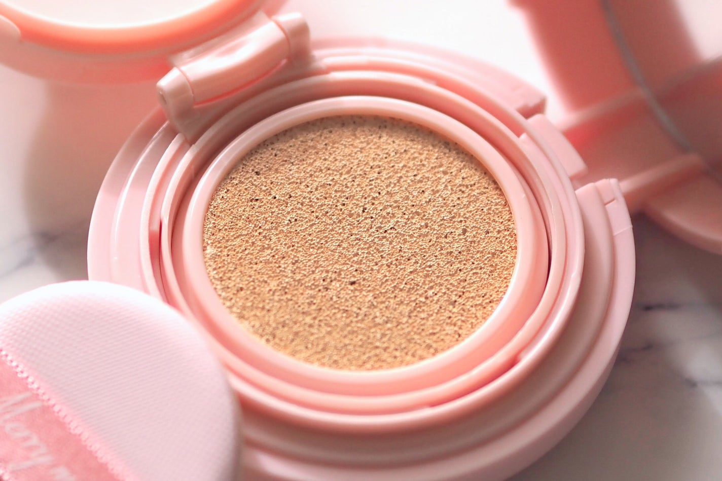 ハッピーユアデイクッション/Merrymonde/クッションファンデーションを使ったクチコミ(3枚目)