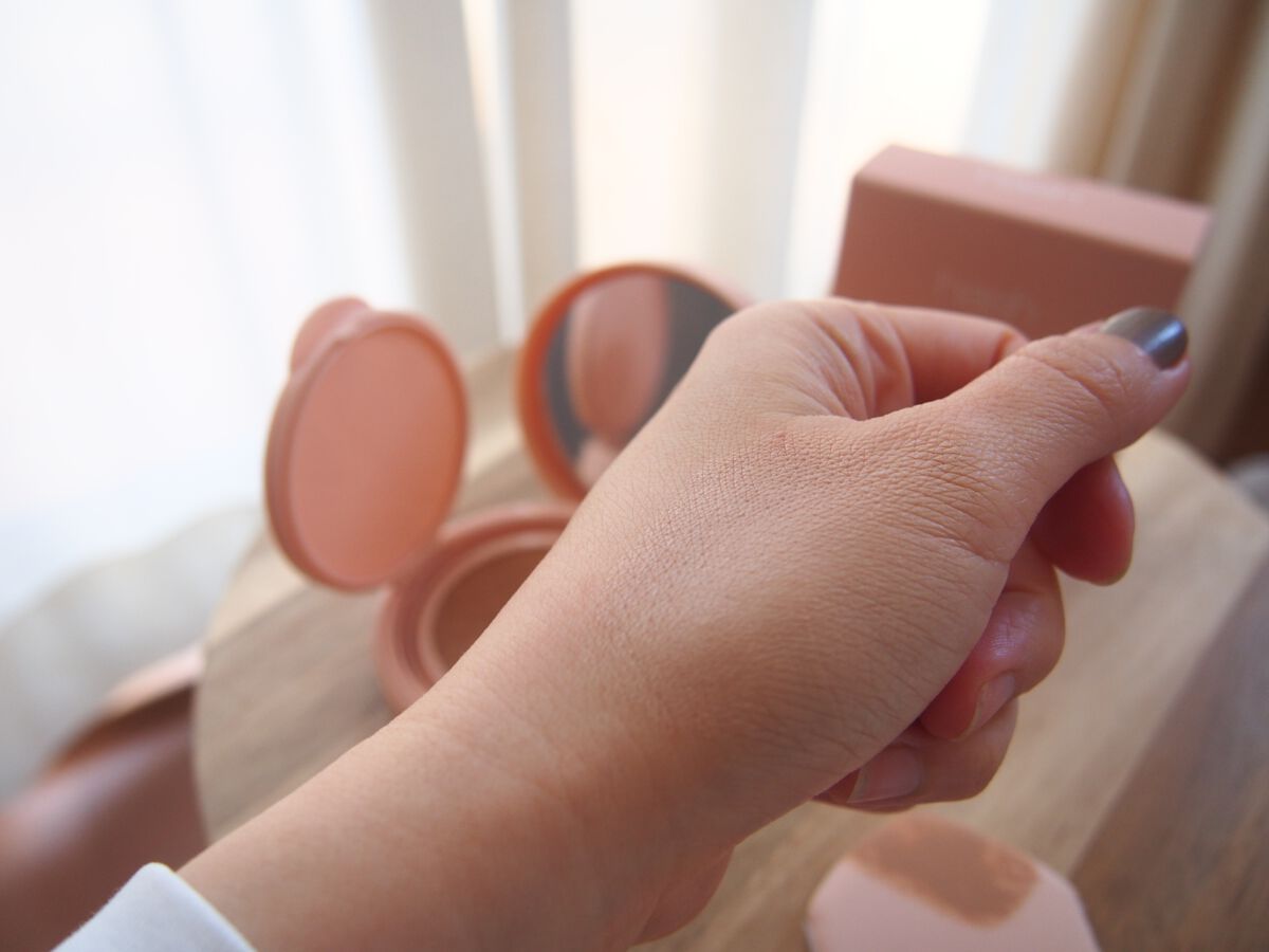 クラウド スキン グロー クッション XX01 ホンデ/HASH/クッションファンデーションを使ったクチコミ(2枚目)