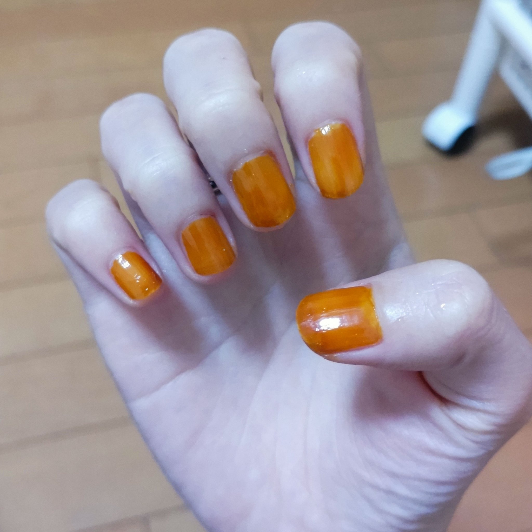 コレガネイル 03 サマースコットオレンジ/RICAFROSH/マニキュアを使ったクチコミ（1枚目）