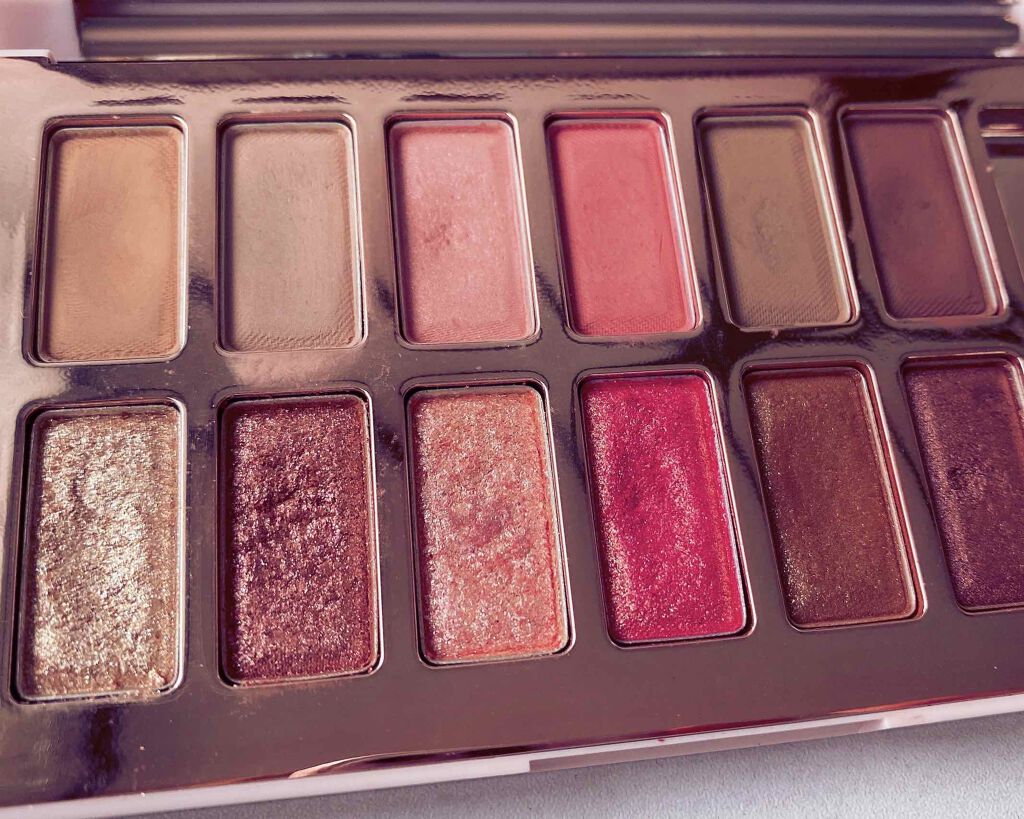 バレンタインボックス3ローズモーメント/VAVI MELLO/アイシャドウパレットを使ったクチコミ(2枚目)