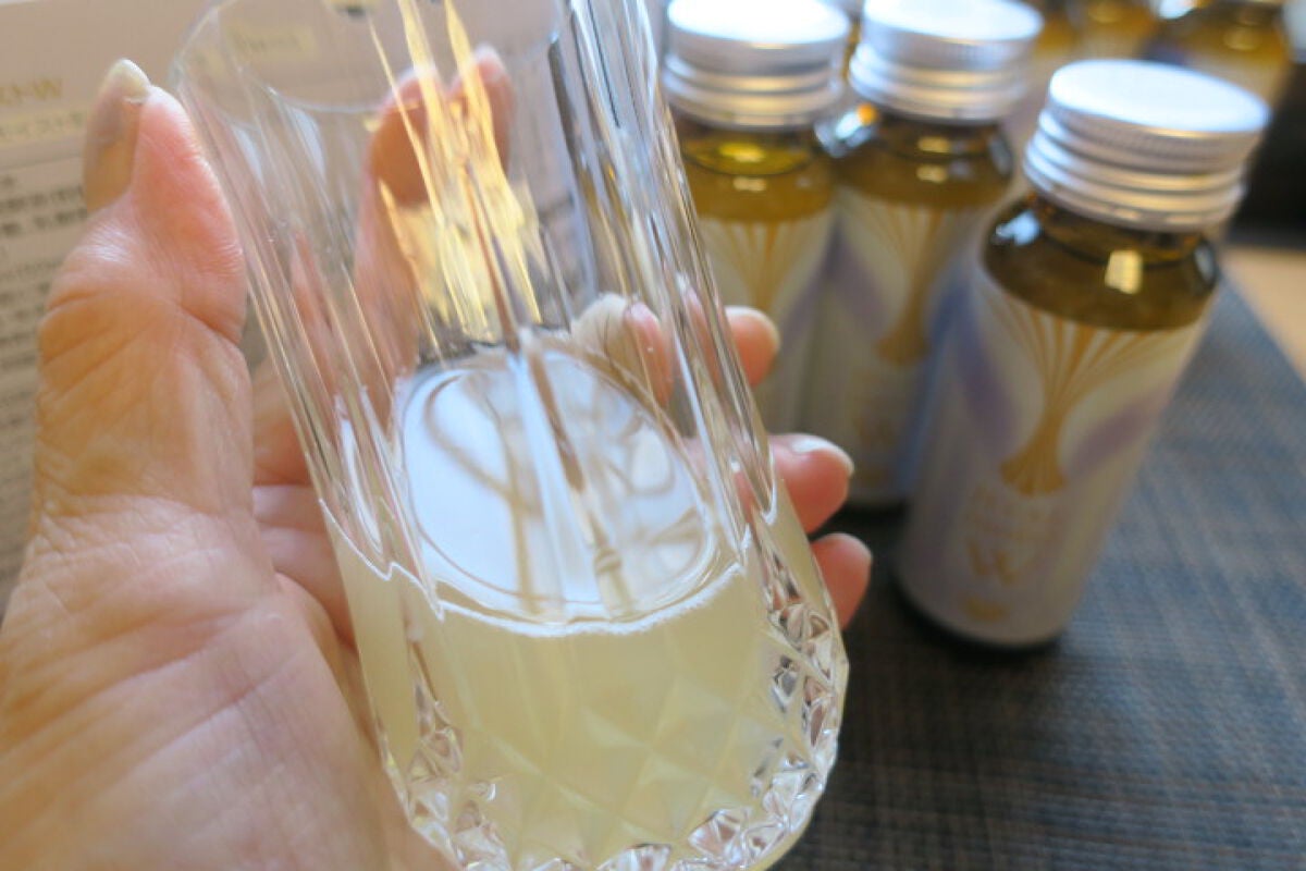 ヒアルモイスト W/日清食品/美容ドリンクを使ったクチコミ(4枚目)