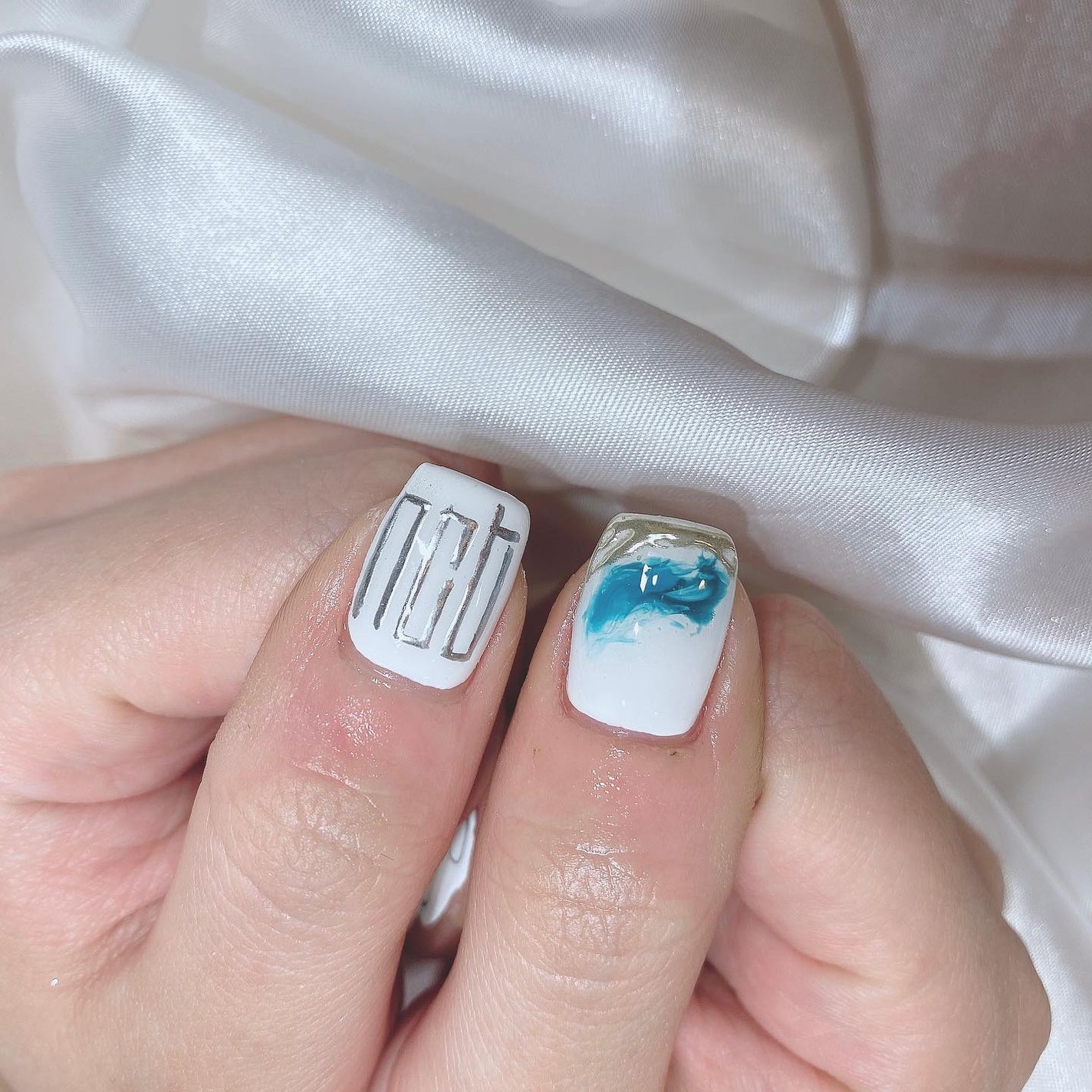 kanna on LIPS 「・・・LIVE仕様の推しネイル💚ジェヒョンのサインとNCTロゴ..」(3枚目)