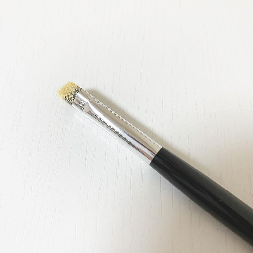 ダブルエンドアイブロウブラシ熊野筆/&be/メイクブラシを使ったクチコミ(4枚目)