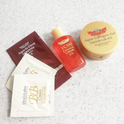 依桜のクチコミ「ドクターシーラボのエンリッチリフトのサンプルです🍊 サンプルだから評価はしてないけど、すごく.....」(1枚目)