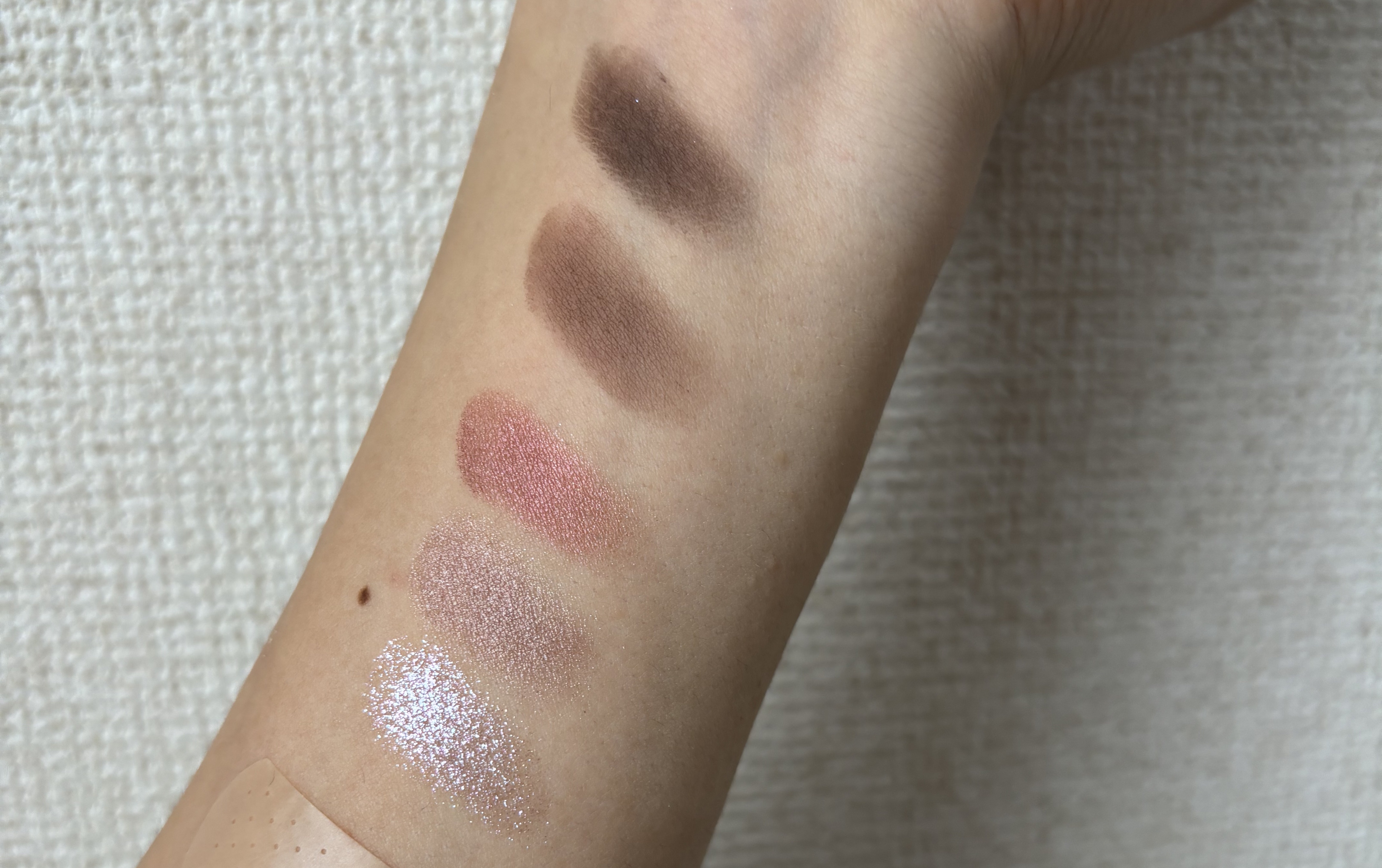 ジュエルアイカラーコレクション/Armuje/アイシャドウパレットを使ったクチコミ（2枚目）