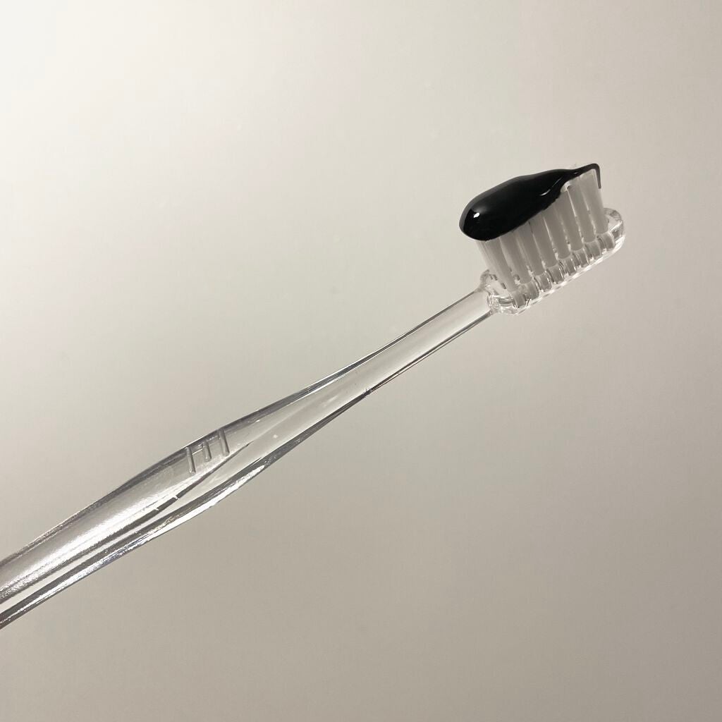 Cha Cha Charcoal Black Toothpaste/chacha/歯磨き粉を使ったクチコミ(2枚目)