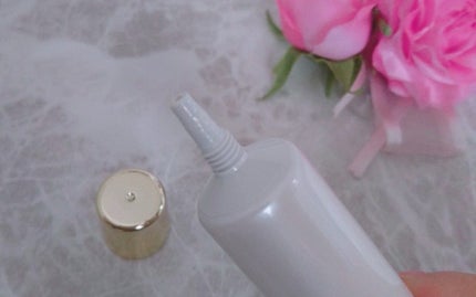 くずれ防止 美容液ケアベース ミルクベージュ SPF30 PA++/Borica/化粧下地を使ったクチコミ(2枚目)