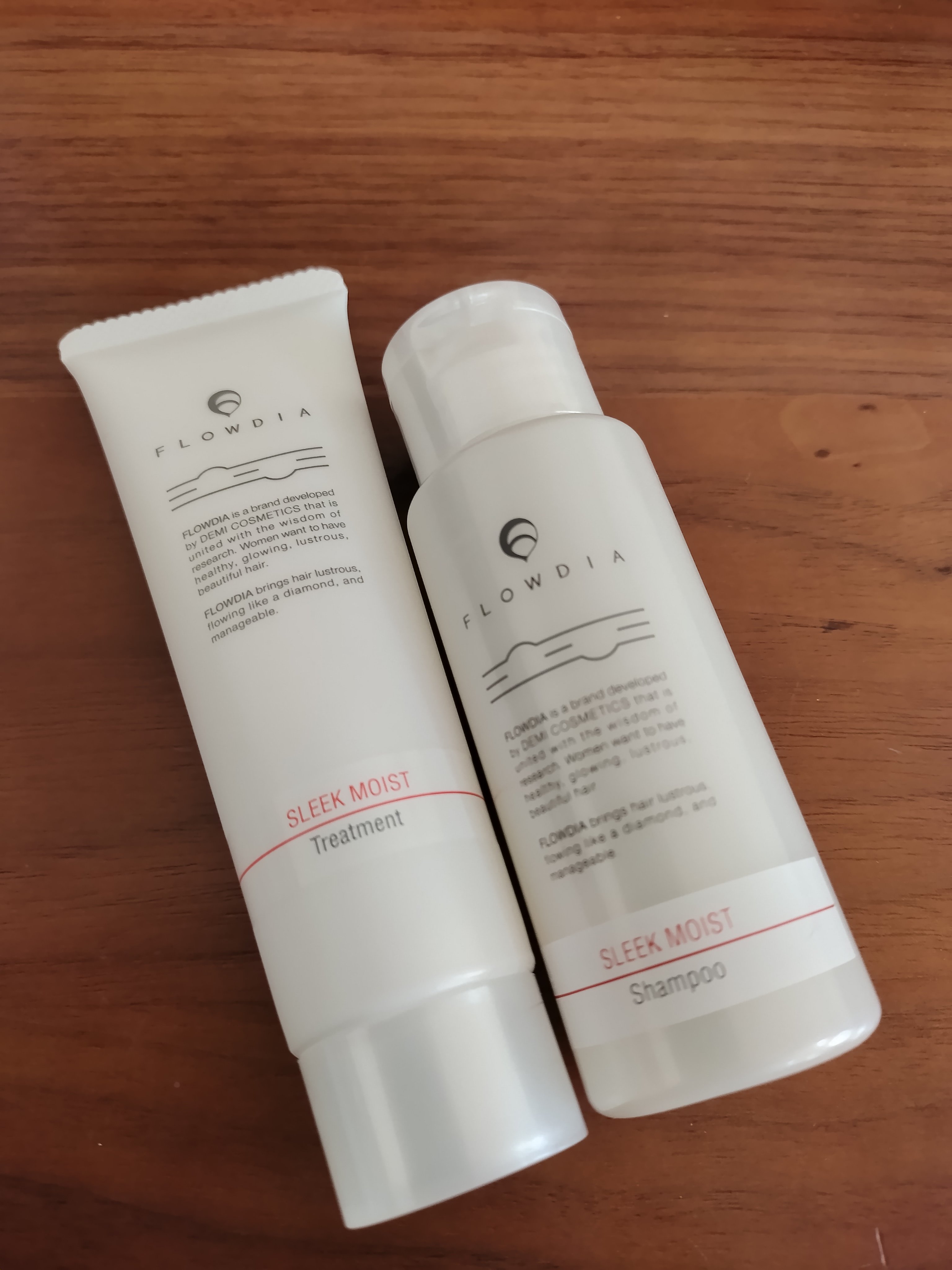 フローディア シャンプー スリークモイスト/FLOWDIA/サロンシャンプーを使ったクチコミ（1枚目）